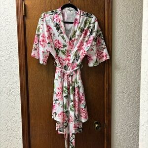 Show me Your Mumu Brie Pink Floral Robe Size O/S